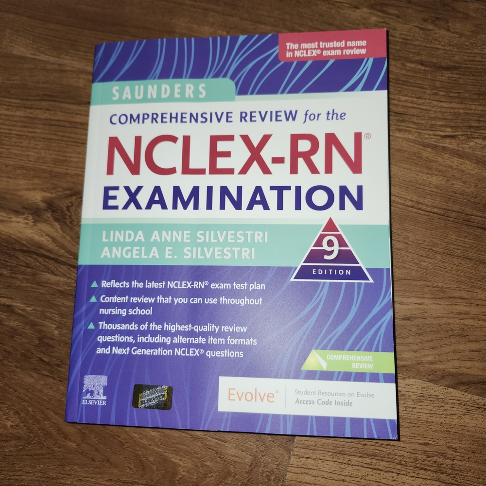 Saunders NCLEX-RN Examination Review Book 9th EDITION
